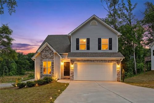 102 Woodside Ct, Temple, GA, 30179-5803 | Card Image