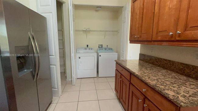 APT-211 - 3500 Oaks Clubhouse Dr, Condo with 3 bedrooms, 2 bathrooms and null parking in Pompano Beach FL | Image 9