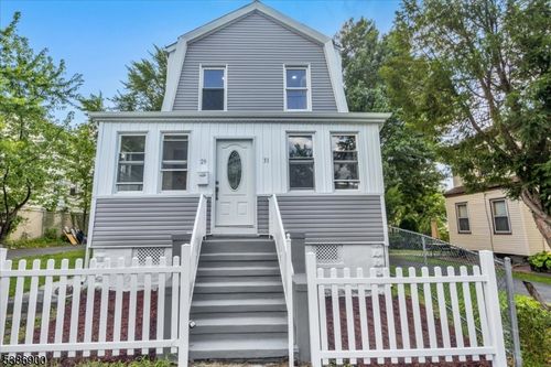 29 Brighton Ter, Irvington, NJ, 07111-3704 | Card Image