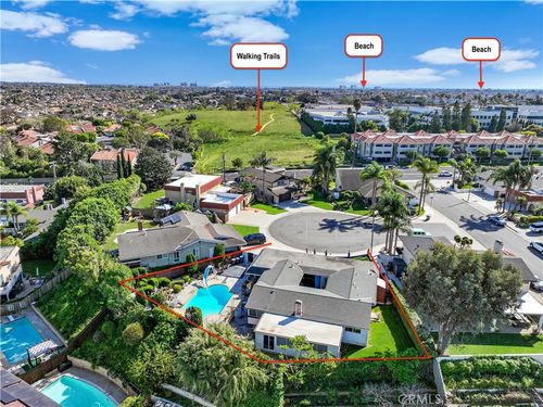 8131 Wenlock Cir, Huntington Beach, CA, 92646-2038 | Card Image