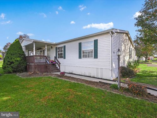 205 Greenbriar Circle, LANCASTER, PA, 17603 | Card Image