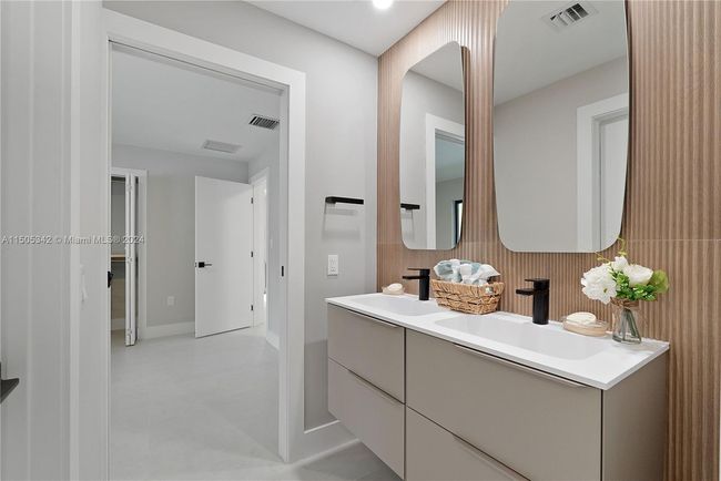17701 Sw 87 Th Ave, House other with 5 bedrooms, 4 bathrooms and null parking in Palmetto Bay FL | Image 37