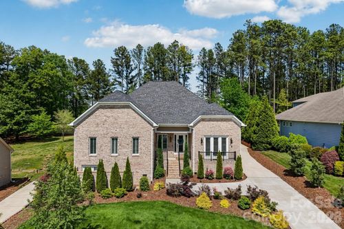 209 Holdsworth Dr, Mount Holly, NC, 28120-8710 | Card Image