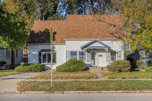 18508 Chicago Ave, Lansing, IL, 60438-3017 | Card Image