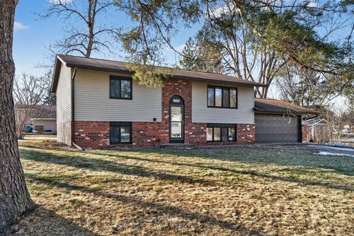 21306 Heath Ave N, Forest Lake, MN, 55025-9137 | Card Image