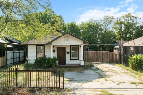 715 Ezekial Ave, Dallas, TX, 75217-5161 | Card Image