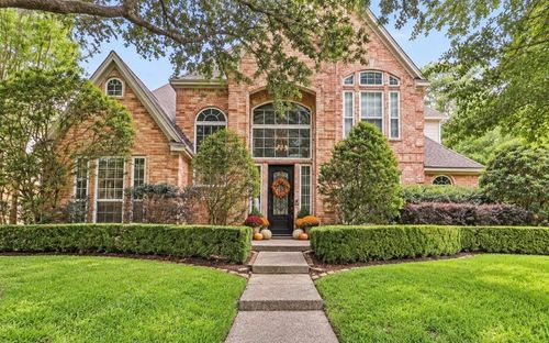 2106 Mountain Lake Dr, Kingwood, TX, 77345-1813 | Card Image