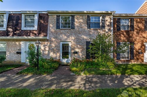 2113 Wellington Ct, Fairborn, OH, 45324-6025 | Card Image