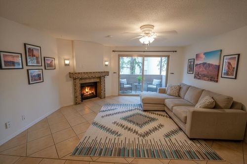 apt-524-3833 Montgomery Blvd Ne, Albuquerque, NM, 87109-1024 | Card Image