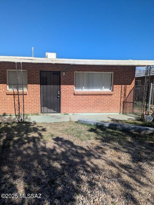 2-3919 E Lind, Tucson, AZ, 85712 | Card Image