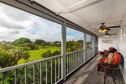 501-4800 Hillcrest Ln, Hollywood, FL, 33021-7858 | Card Image