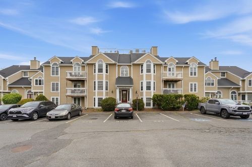 206-206 Linden St, Taunton, MA, 02780-3656 | Card Image