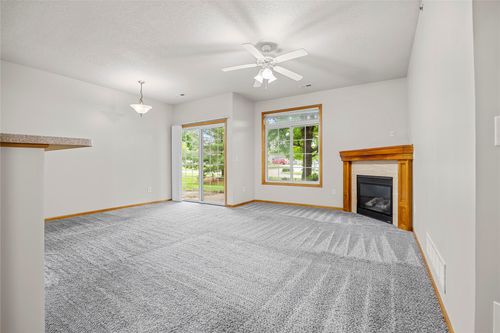 4-3400 Se Glenstone Dr, Grimes, IA, 50111-5088 | Card Image