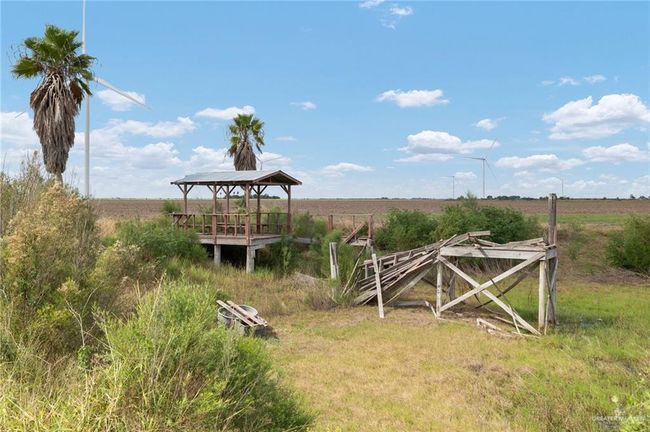 View of yard with a gazebo and a rural view | Image 27