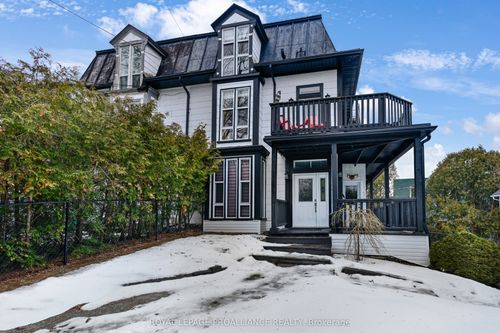 372 King St W, Brockville, ON, K6V3S6 | Card Image