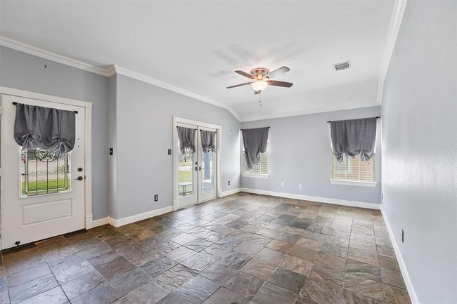 254 Debbie Ln, House other with 2 bedrooms, 2 bathrooms and null parking in San Leon TX | Image 10