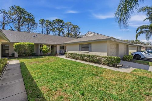 3272-3272 Lori Ln, NEW PORT RICHEY, FL, 34655-1828 | Card Image