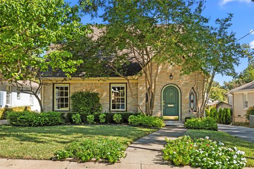 610 Blair Blvd, Dallas, TX, 75223-1104 | Card Image