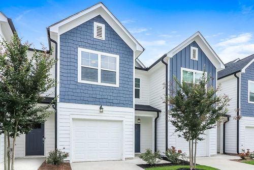 231 Crestview Way, Dallas, GA, 30132-3145 | Card Image