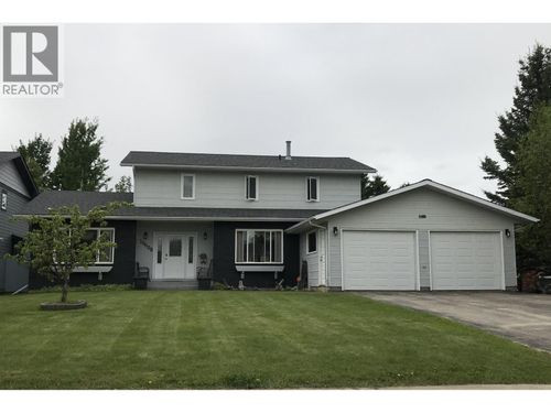 10608 104 St, Fort St. John, BC, V1J5C4 | Card Image