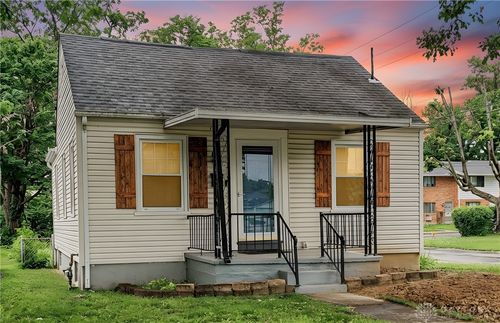 2901 Lansing Dr, Dayton, OH, 45420-1719 | Card Image