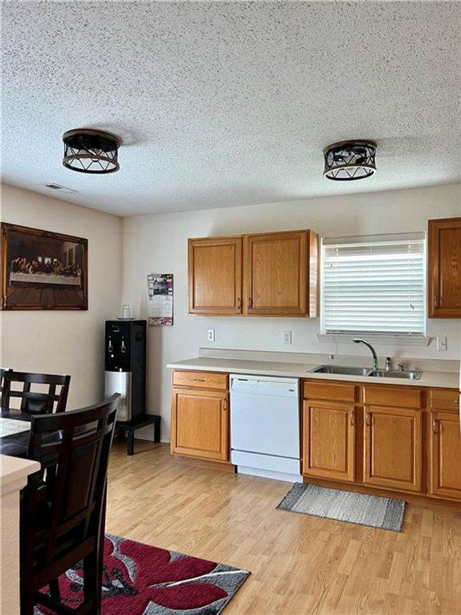 8110 Maple Stream Blvd, House other with 3 bedrooms, 2 bathrooms and null parking in Indianapolis IN | Image 9