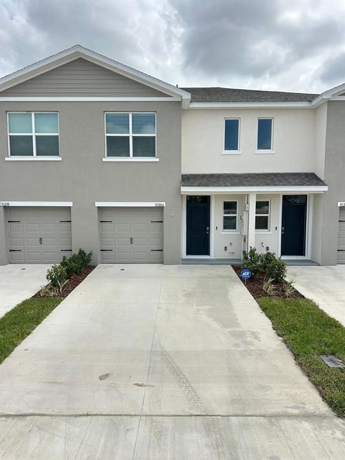 31206 Midnight Sun Way, WESLEY CHAPEL, FL, 33545-2391 | Card Image