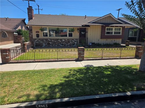 10012 Faywood St, Bellflower, CA, 90706-3257 | Card Image