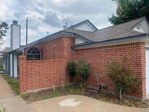 9339 Stonecreek Ln, Houston, TX, 77036-7139 | Card Image