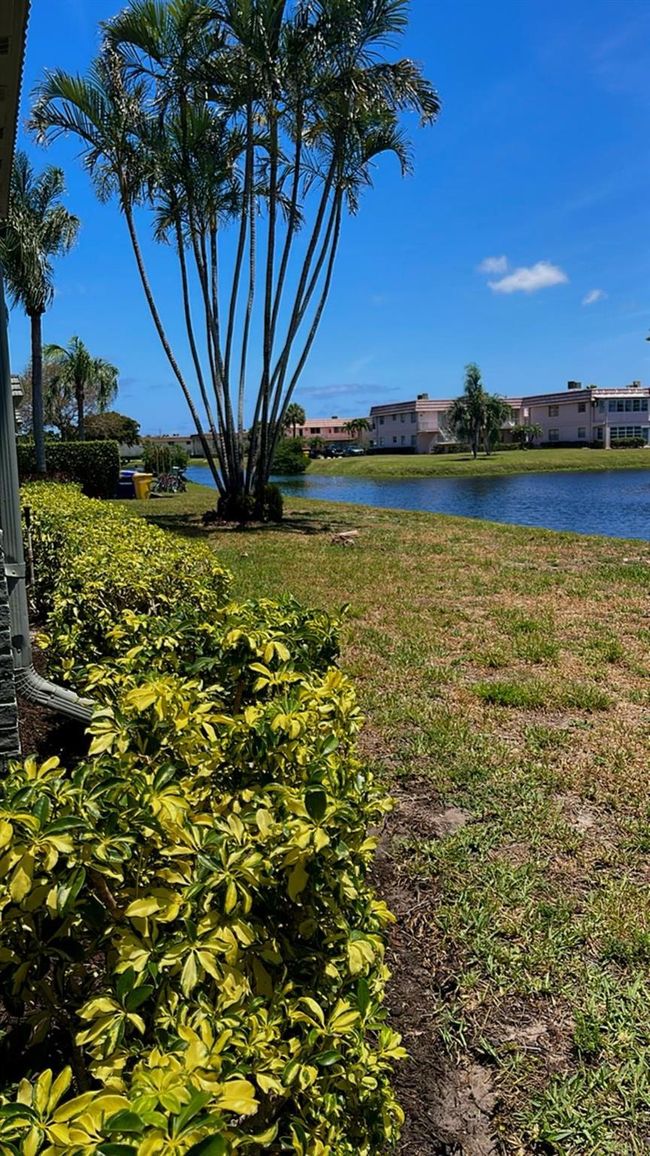 L - 552 Monaco L, Condo with 2 bedrooms, 2 bathrooms and null parking in Delray Beach FL | Image 21