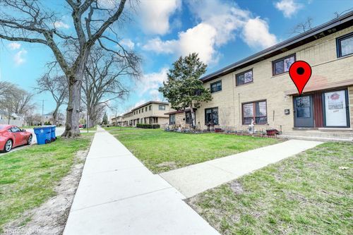 218 Highland Ave, Mount Prospect, IL, 60056-2122 | Card Image