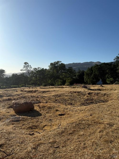 962 Sanitarium Rd, Deer Park, CA, 94576-9716 | Card Image