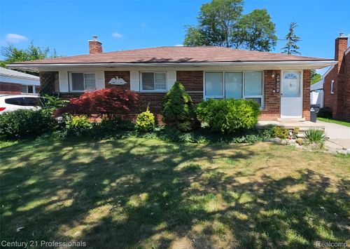 29232 Badelt St, Westland, MI, 48185-2574 | Card Image