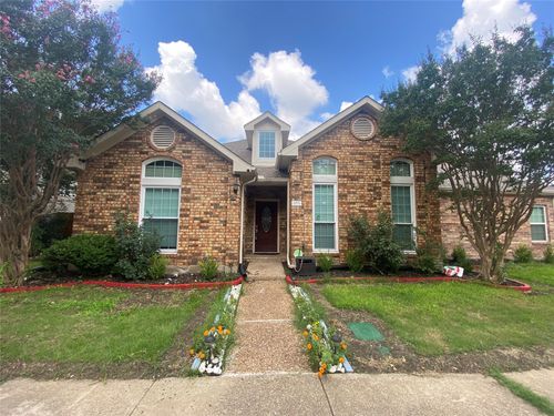 6304 Cupertino Trl, Dallas, TX, 75252-2389 | Card Image