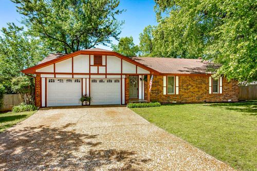 13 Jenny Lynne Dr, Searcy, AR, 72143-7110 | Card Image