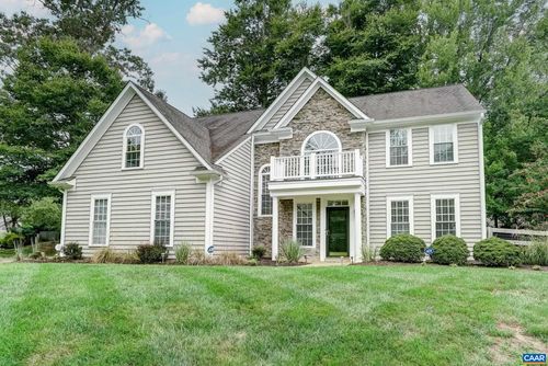 1230 Dunlora Dr, CHARLOTTESVILLE, VA, 22901-0640 | Card Image