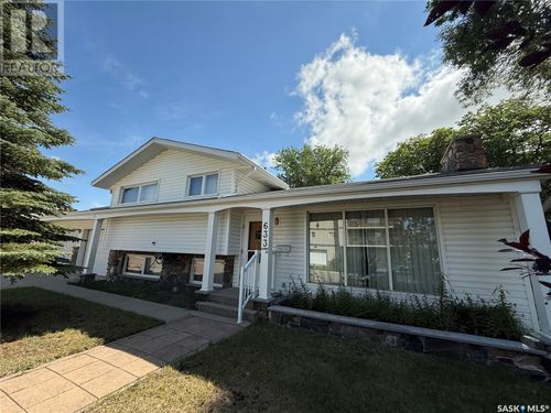 633 Henry St, Estevan, SK, S4A1M9 | Card Image