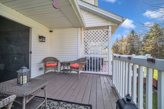 15730 Foxglove Ln, Townhouse with 2 bedrooms, 2 bathrooms and null parking in Middleburg Heights OH | Image 7