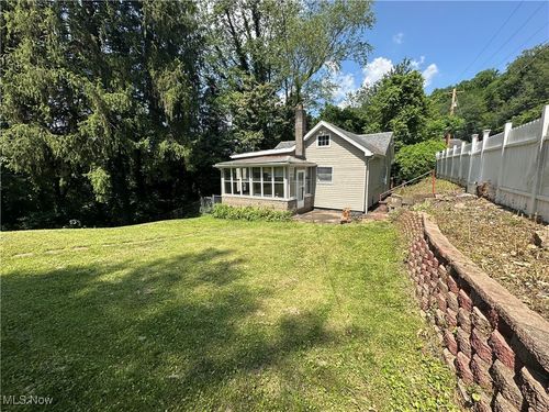 102 Wylie Dr, Short Creek, WV, 26058-5801 | Card Image