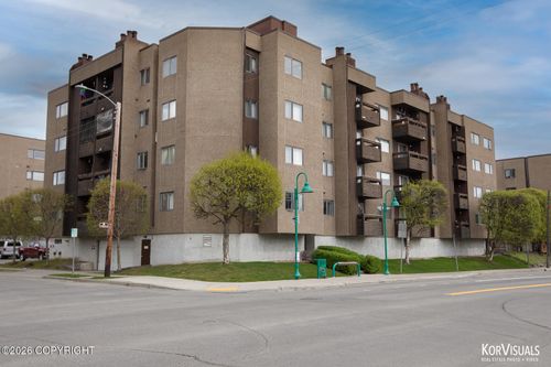 115-310 E 11th Ave, Anchorage, AK, 99501-6517 | Card Image