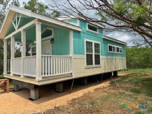 115 Hollow Pass Ln., Seguin, TX, 78155 | Card Image
