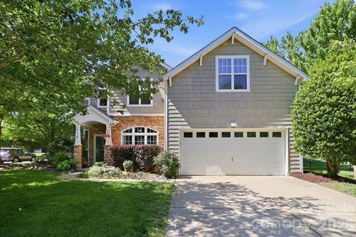 9118 Spratt Ln, Waxhaw, NC, 28173-6904 | Card Image