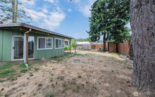 6852 Dutch Haven Drive Lynden Wa 98264-9612, Lynden, WA, 98264 | Card Image