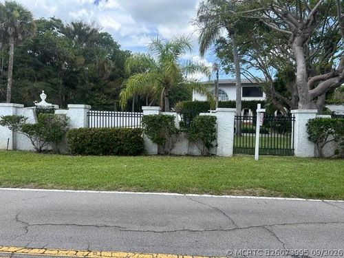 1009 Indian River Dr, Fort Pierce, FL, 34950-5414 | Card Image