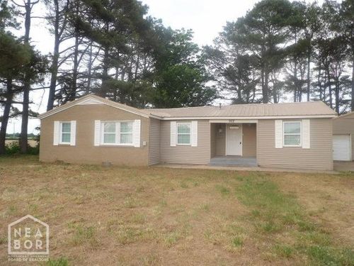 922 County Road 328, Bono, AR, 72416-7674 | Card Image