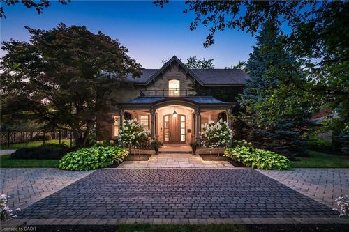 66 Grange St, Guelph, ON, N1E2V2 | Card Image