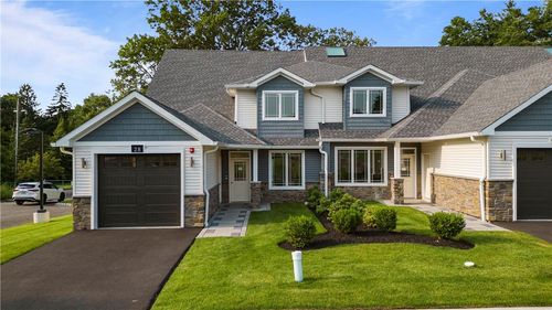 54 Dessau Cir, Spring Valley, NY, 10977-1865 | Card Image