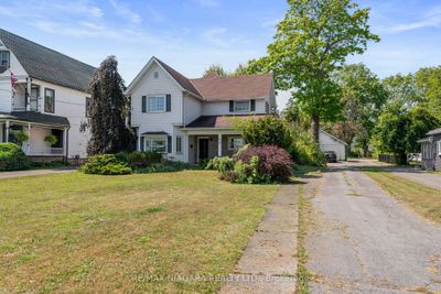 455 Niagara Blvd, House other with 5 bedrooms, 2 bathrooms and 6 parking in Fort Erie ON | Image 1