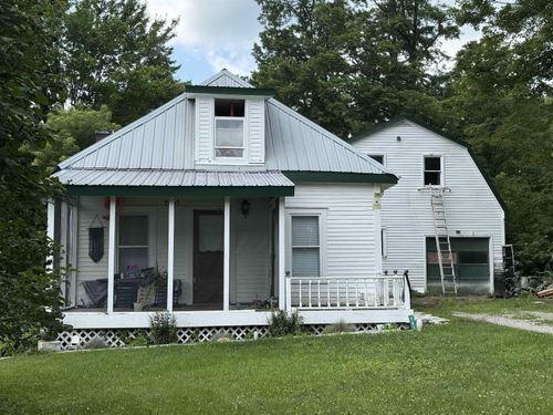 583 N Main St, Wallingford, VT, 05773-9792 | Card Image