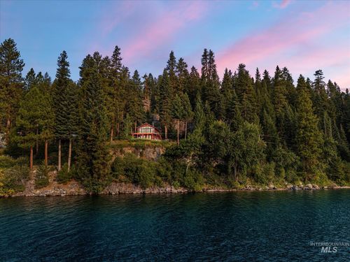 3875 Warren Wagon Rd, McCall, ID, 83638 | Card Image